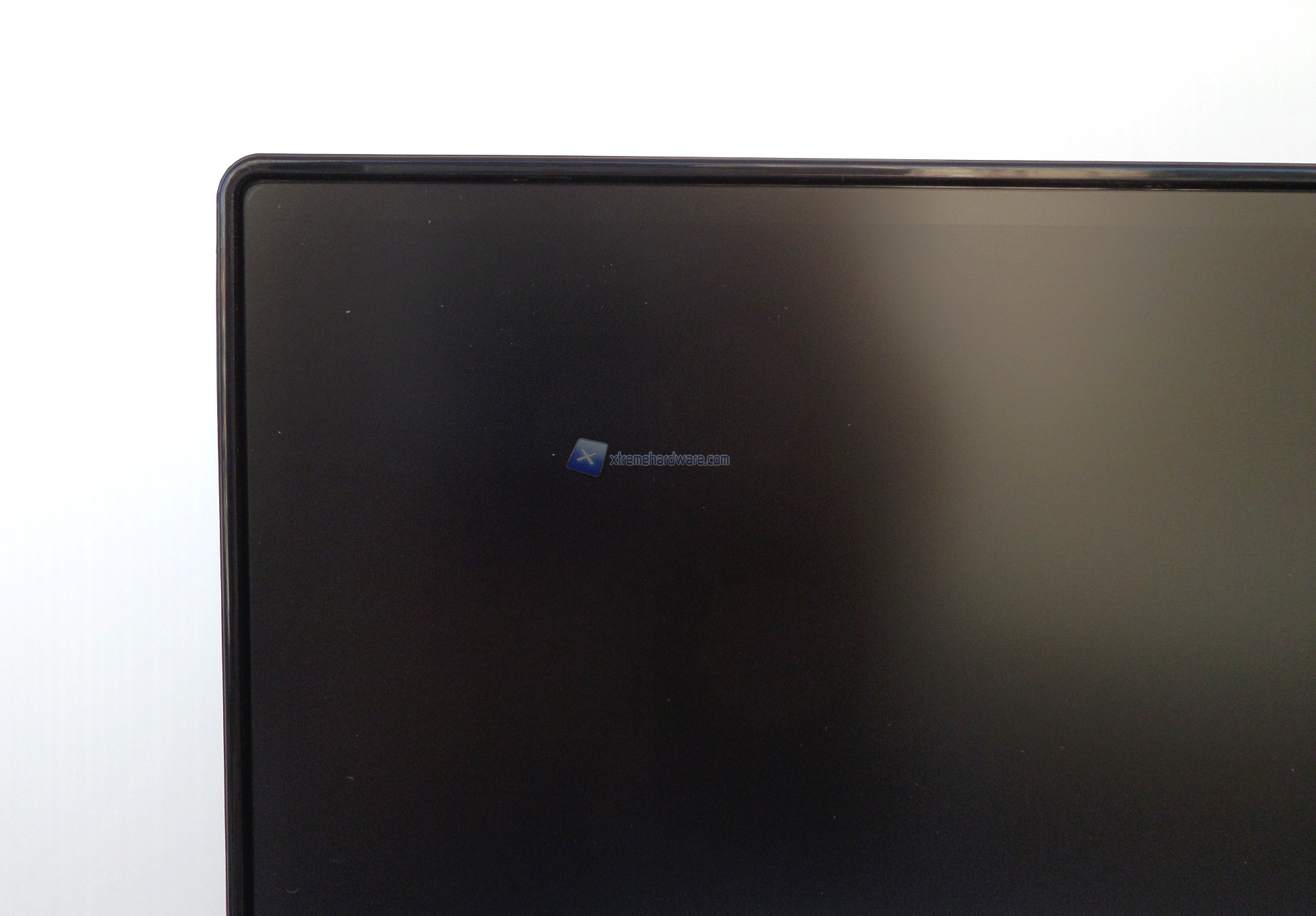 AOC I2481FXH 09